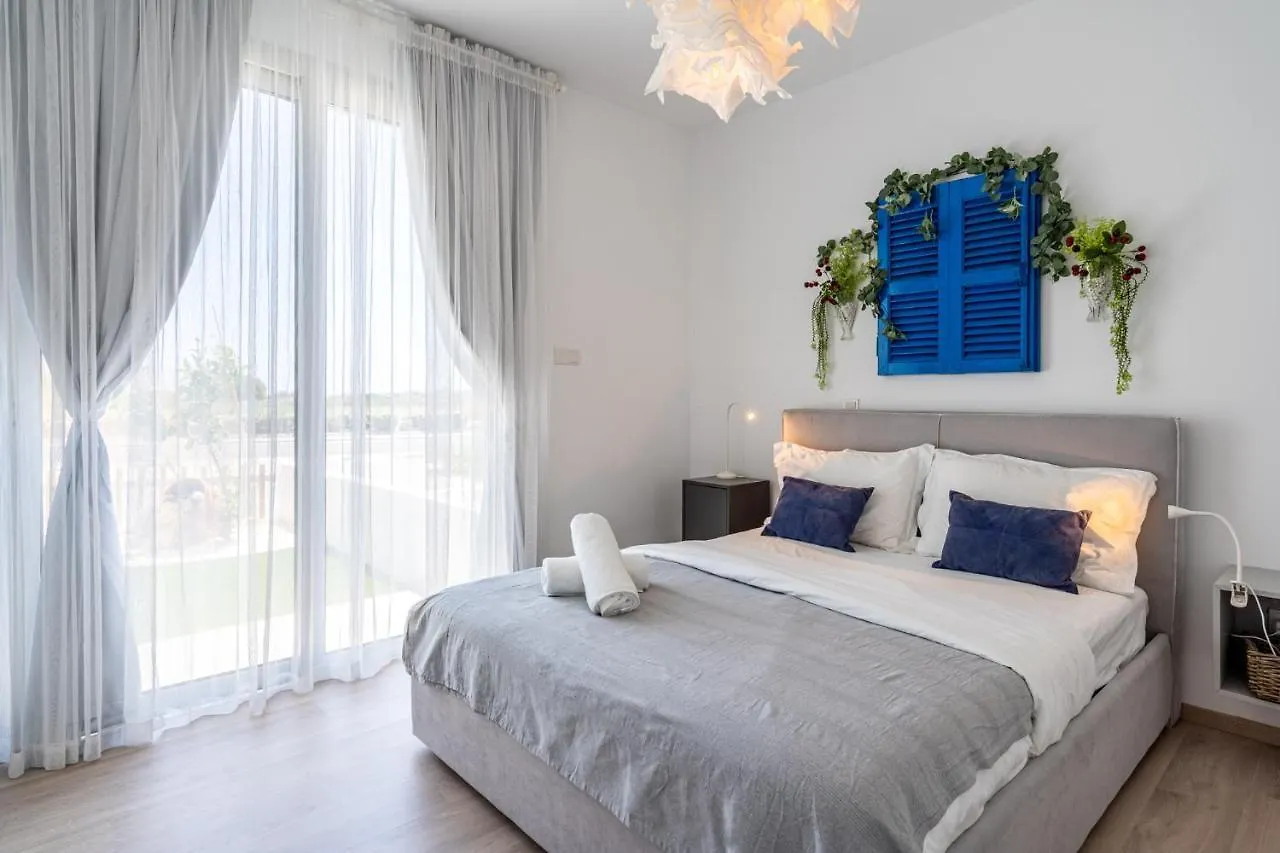 Lemon Tree 1-Br Apt In Livadia 拉纳卡 公寓