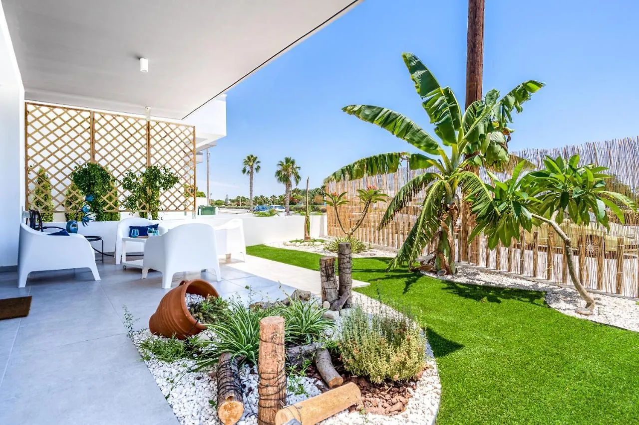 Lemon Tree 1-Br Apt In Livadia 拉纳卡